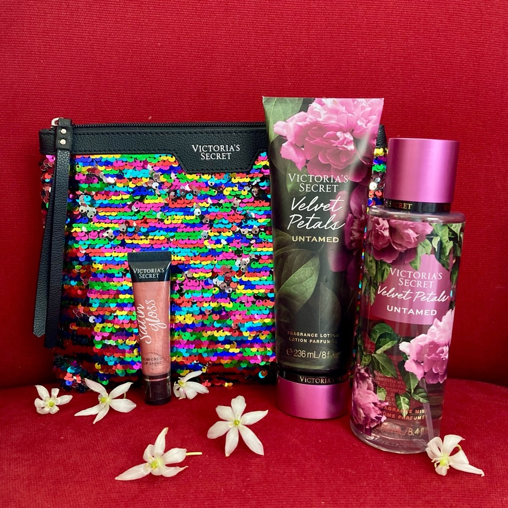 VICTORIA’S SECRET Bundle of 4 Pieces!